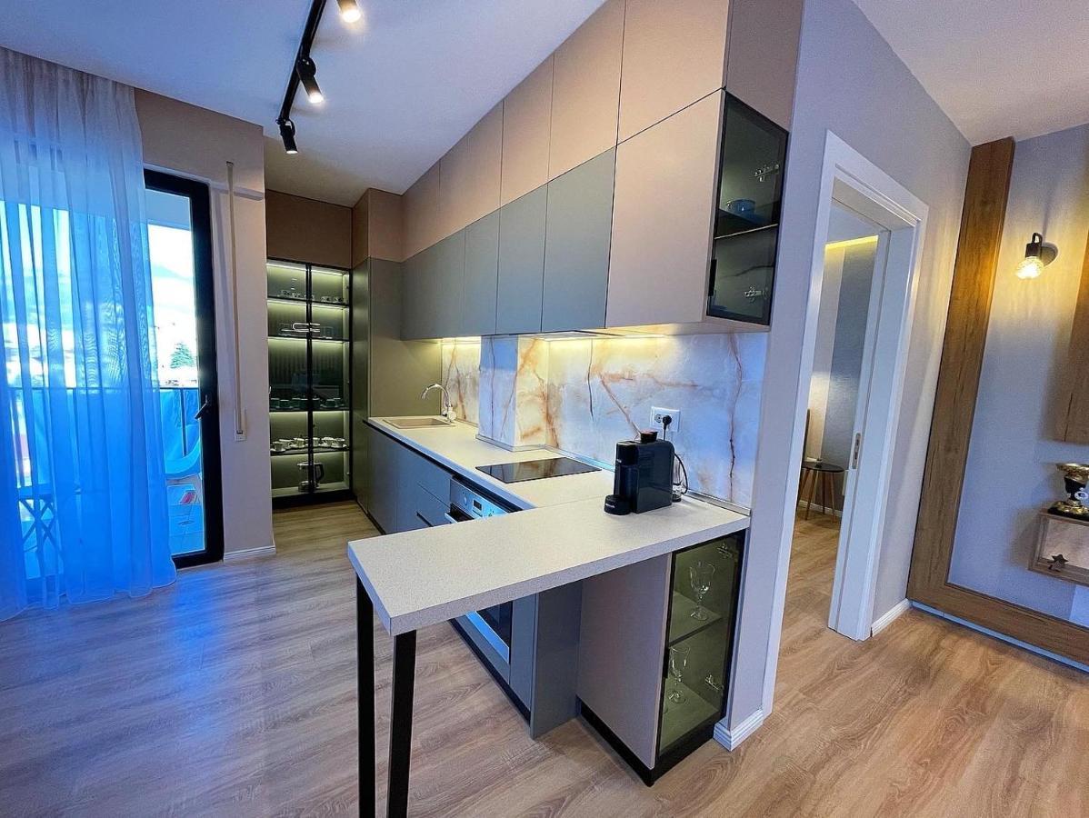 Green Terrace Apartment 5 ติรานา ภายนอก รูปภาพ